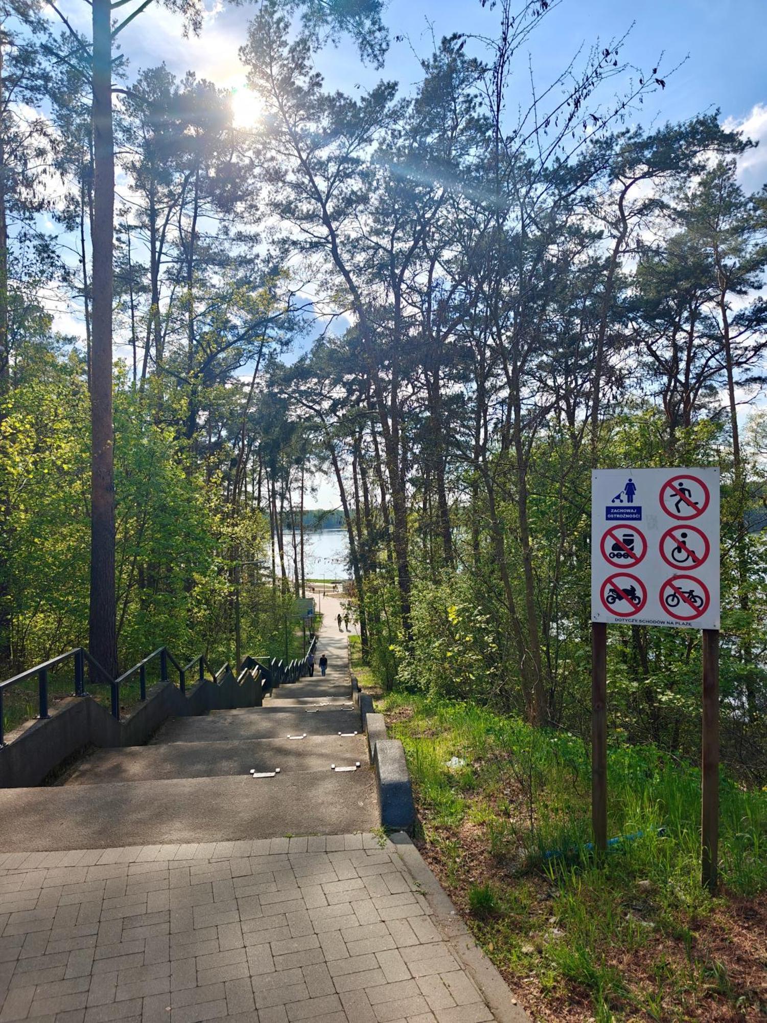 Lesna Ostoja W Centrum Puszczy Nadnoteckiej Otoczona 3 Jeziorami Miedzychod Exterior foto